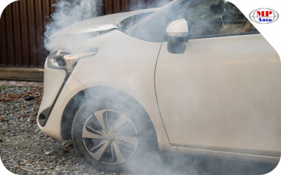 Bảo dưỡng hệ thống làm mát ô tô: Cách phòng ngừa xe sôi nướ