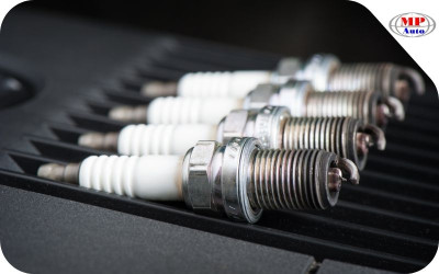 Cách vệ sinh bugi ô tô và quy trình chuẩn tại Gara Minh Phương