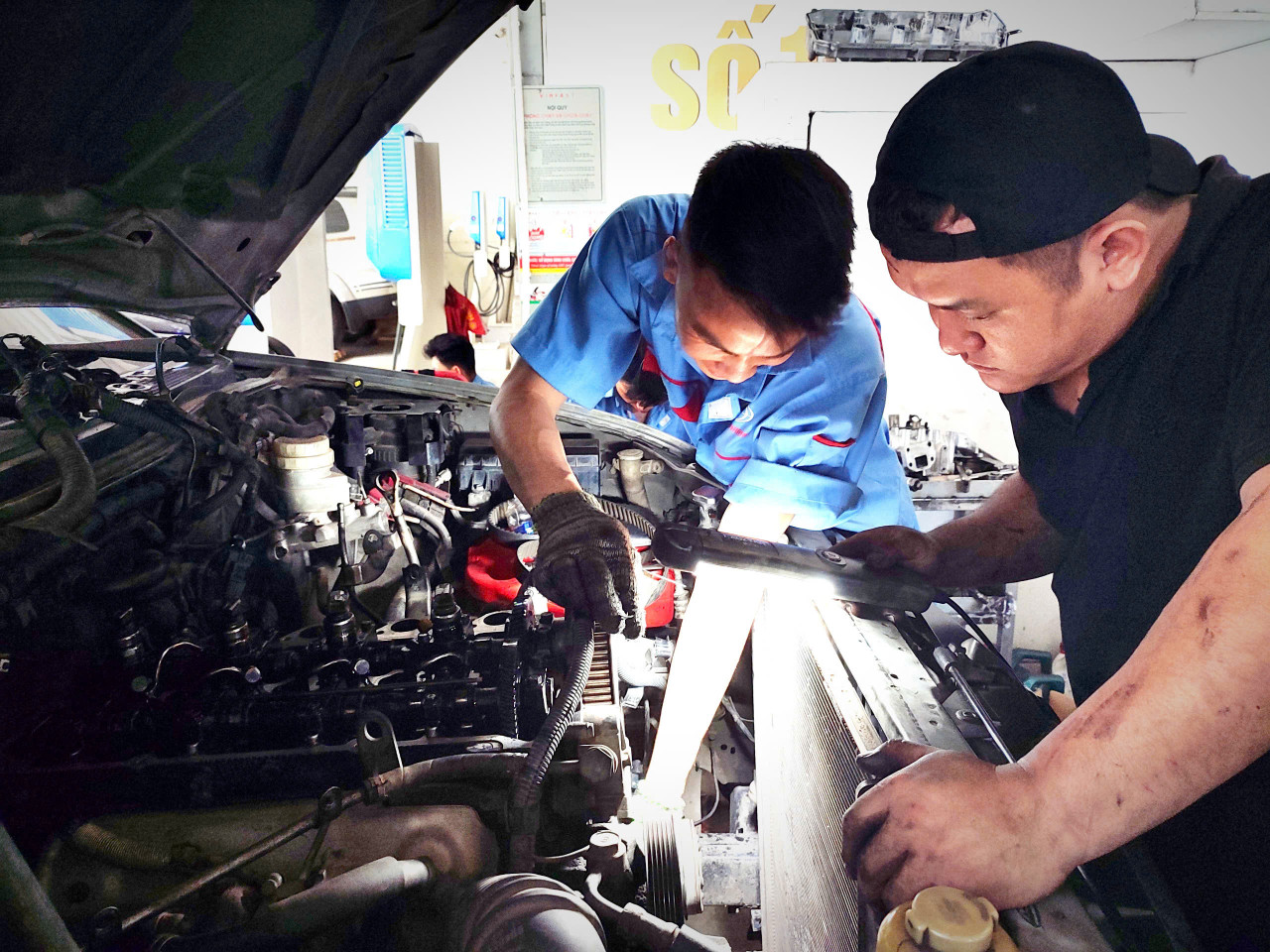 Tuyển dụng kỹ thuật viên sửa chữa chung